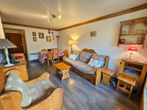 Appartement confort 5 pers. Les Menuires avec balcon, casiers à skis, 2 chambres - FR-1-452-248